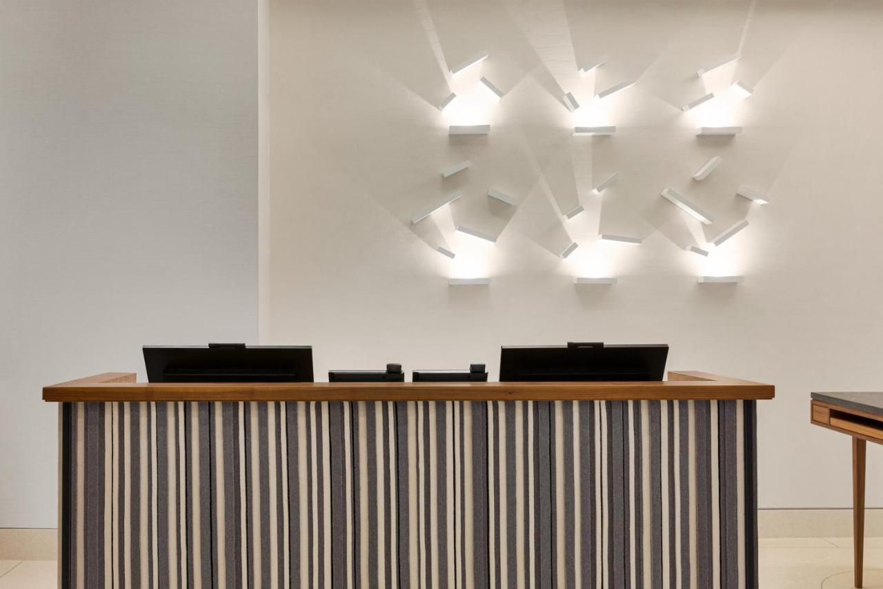 Le Meridien New York, Fifth Avenue Exterior photo
