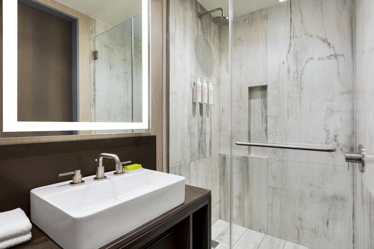 Le Meridien New York, Fifth Avenue Exterior photo